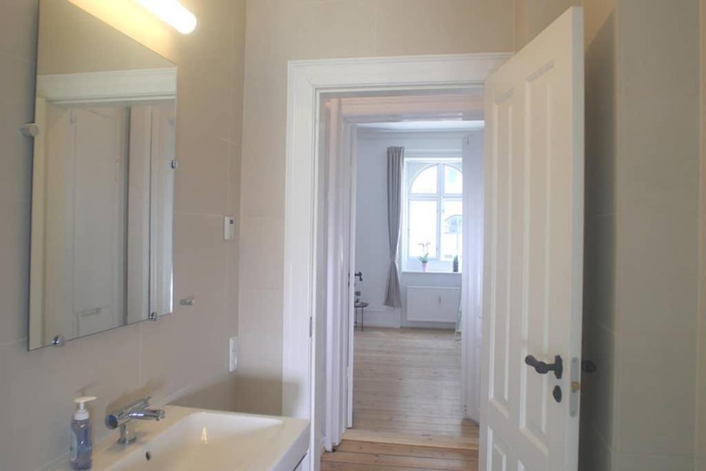 Next To New Harbor / 3 Bedroom & 2 Bath Rooms Kopenhagen Buitenkant foto